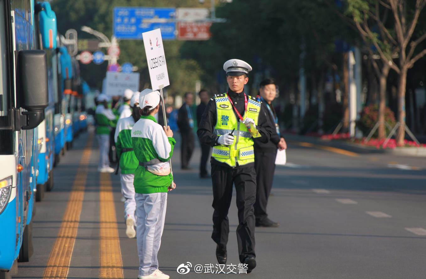 武汉交管开启城市交通管理新篇章